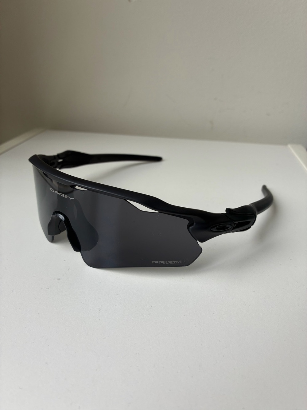 Oakley Prizm Radar Sunglasses Matte Black frame and black lens